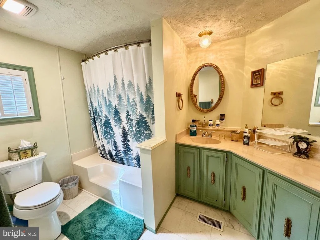 Photo of 17240 WATER VIEW DRIVE