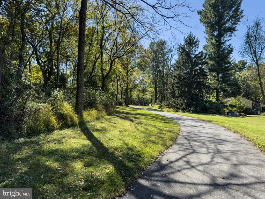 Photo of 5369 THUNDER HILL ROAD