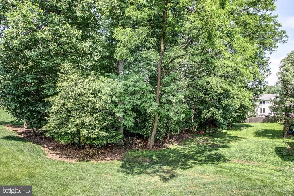 Photo of 521 RIDGEWELL WAY