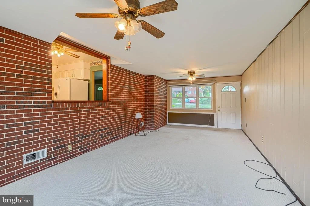 Photo of 323 MONTGOMERY DRIVE