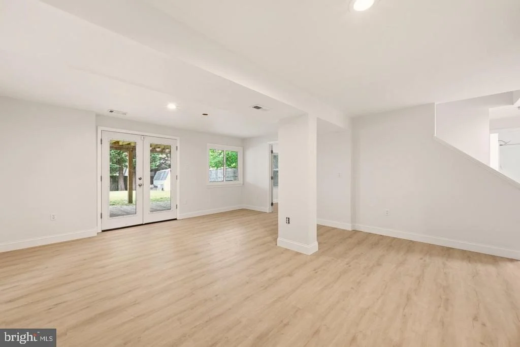 Photo of 11117 MIDVALE ROAD