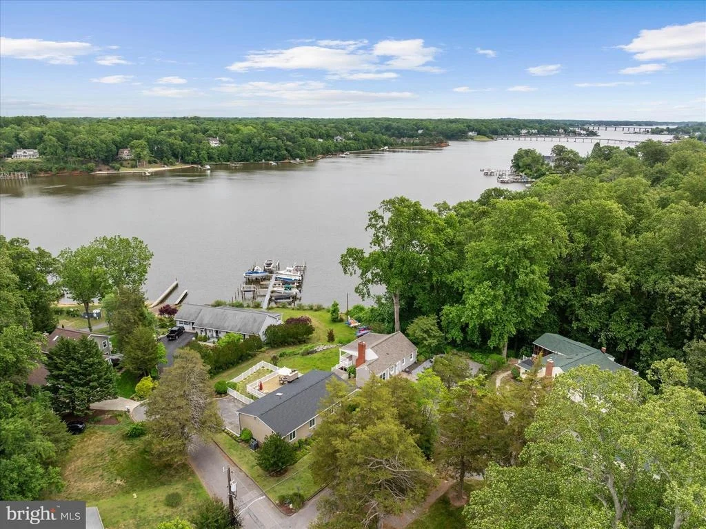 Photo of 508 WALNUT DRIVE