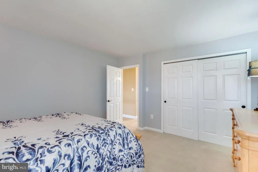 Photo of 17221 PICKWICK DRIVE