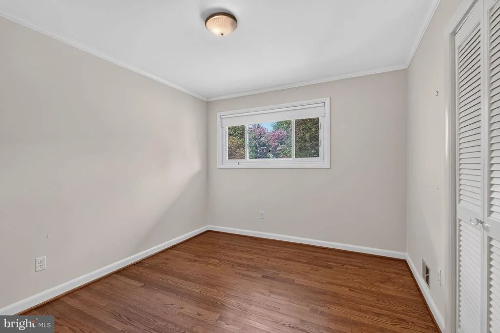 Photo of 6841 STRATA STREET