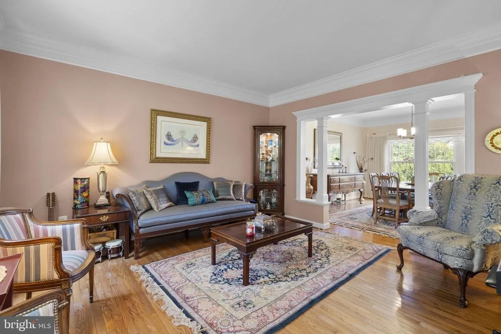 Photo of 805 LINDSEY MANOR LANE
