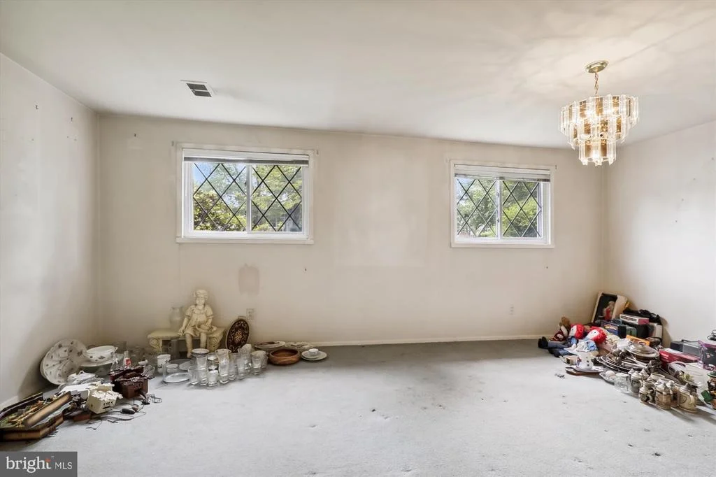 Photo of 11818 MENTONE ROAD