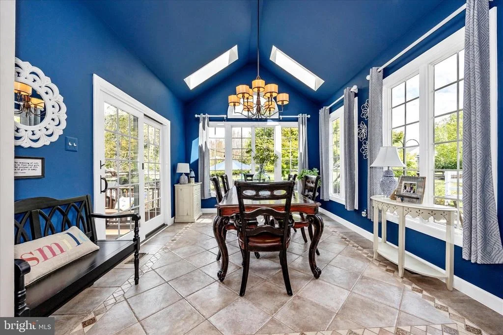 Photo of 6170 CHALLEDON CIRCLE