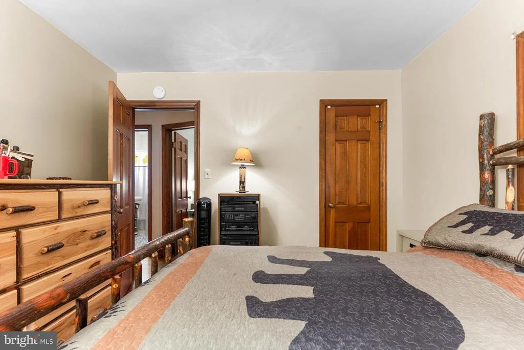 Photo of 5718 LEAF LANE
