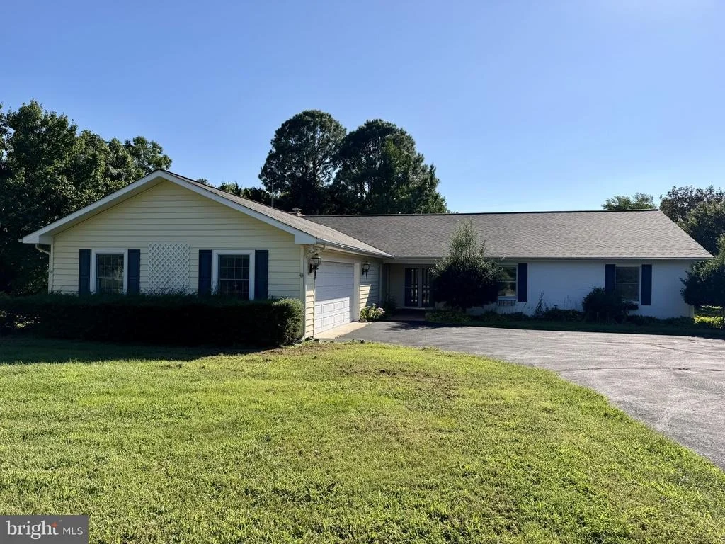 Photo of 24575 DEEPWATER POINT DRIVE