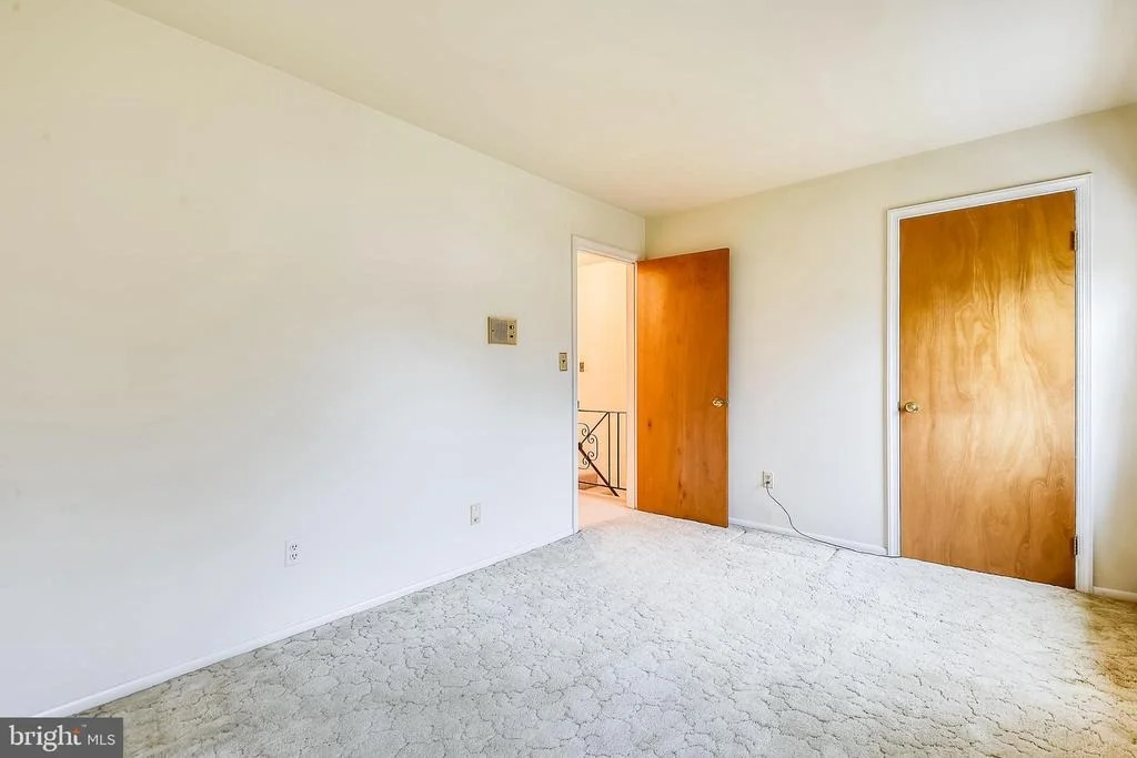 Photo of 3913 QUEEN MARY DRIVE