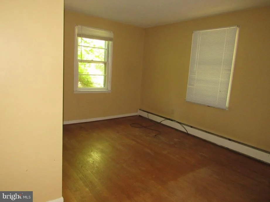 Photo of 1024 GLADWAY ROAD