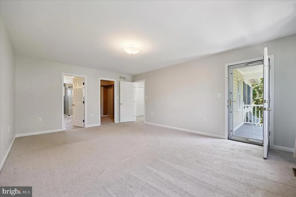 Photo of 8009 STONE RIDGE DRIVE