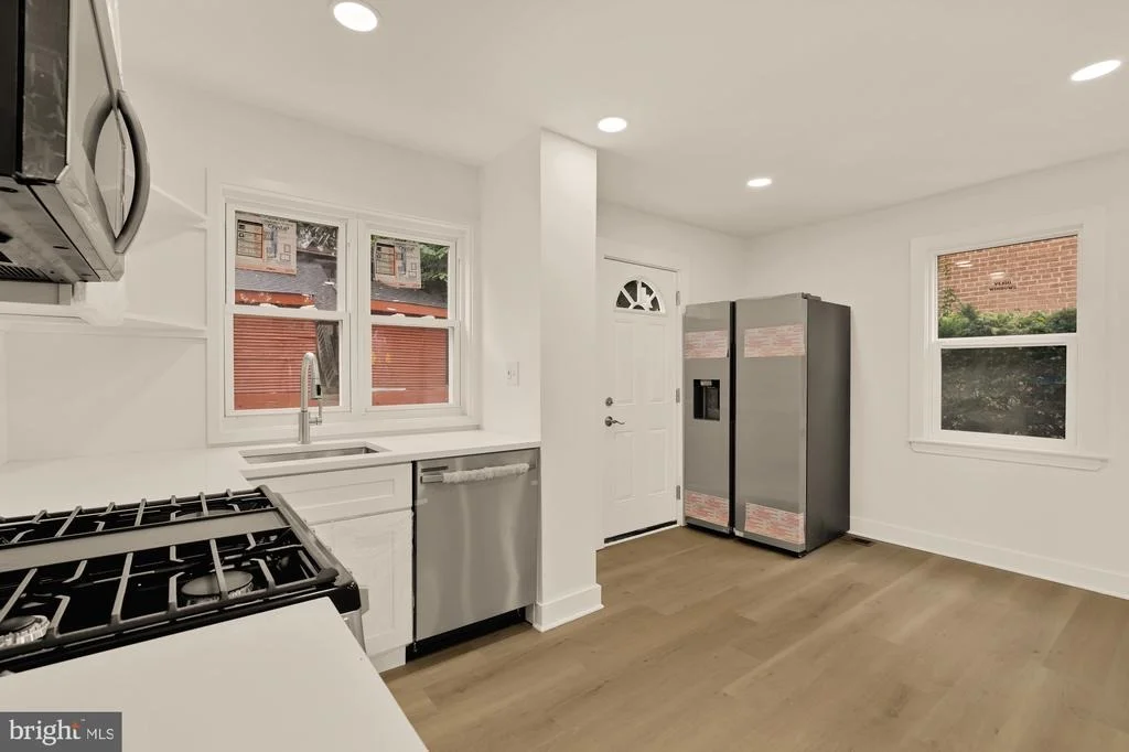 Photo of 4620 B STREET SE