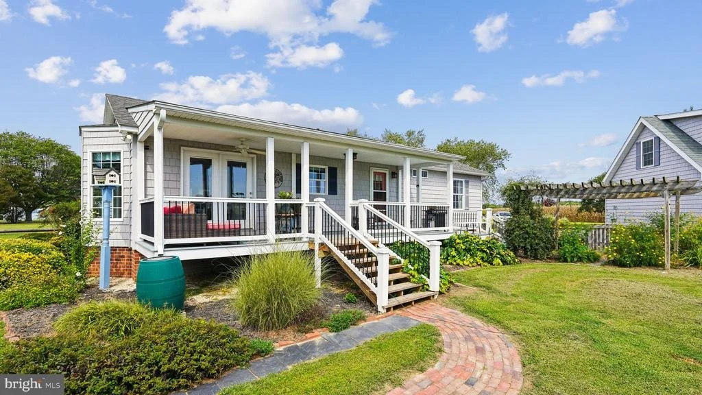 Photo of 4387 COLES POINT ROAD