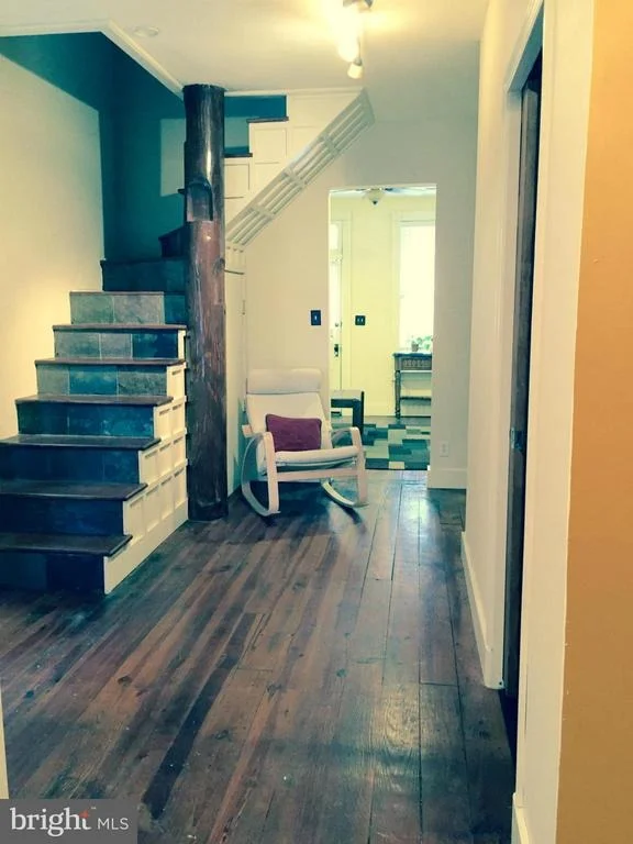 Photo of 306 3RD STREET E