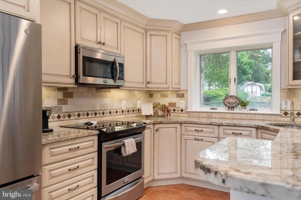 Photo of 508 WALNUT DRIVE