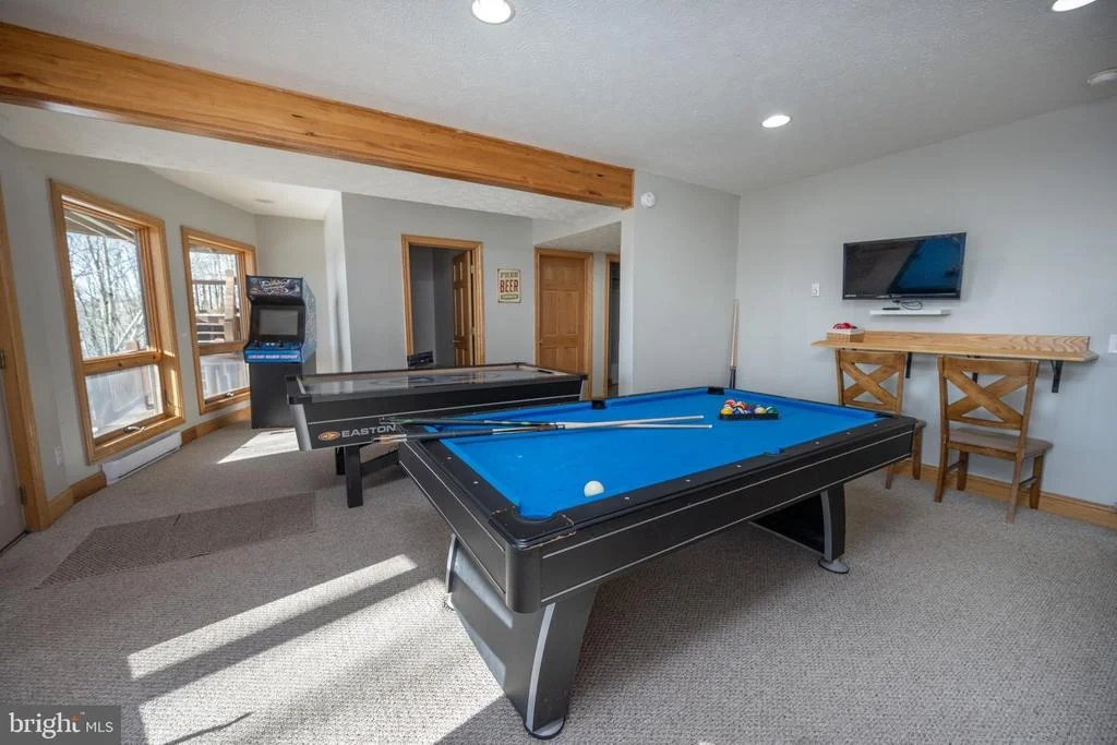 Photo of 723 PINNACLE DRIVE