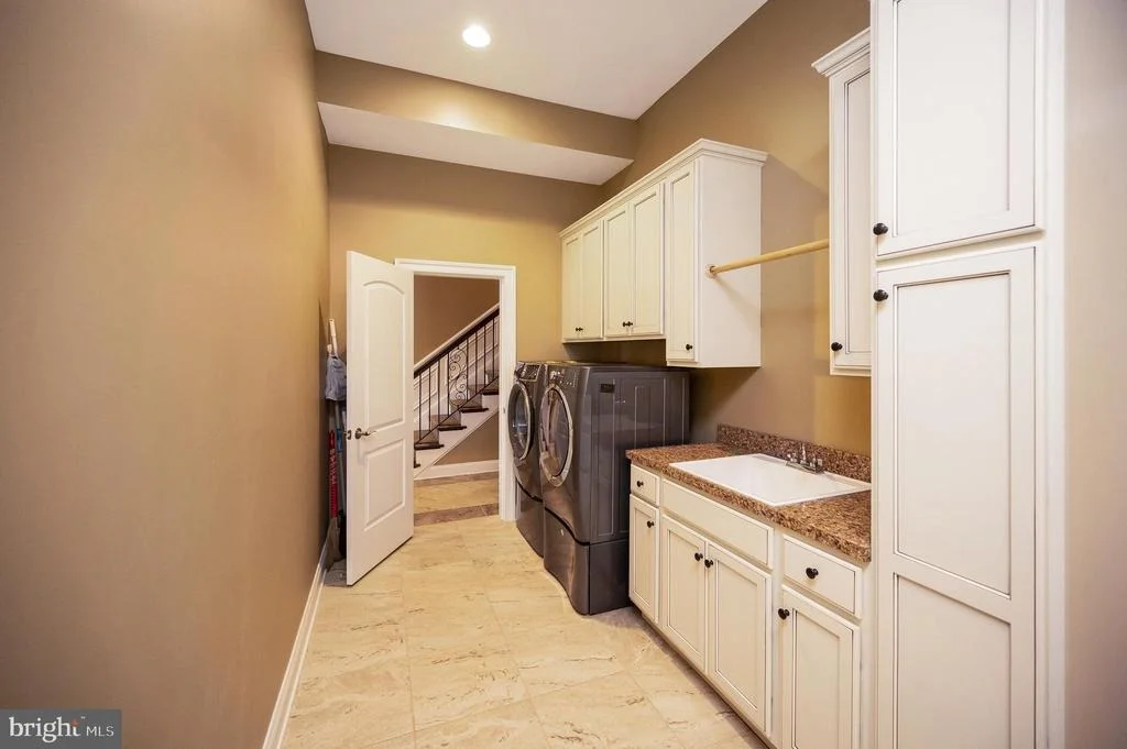 Photo of 206 MADISON CIRCLE