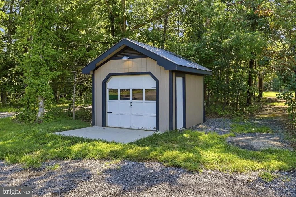 Photo of 210 JACKSON DRIVE