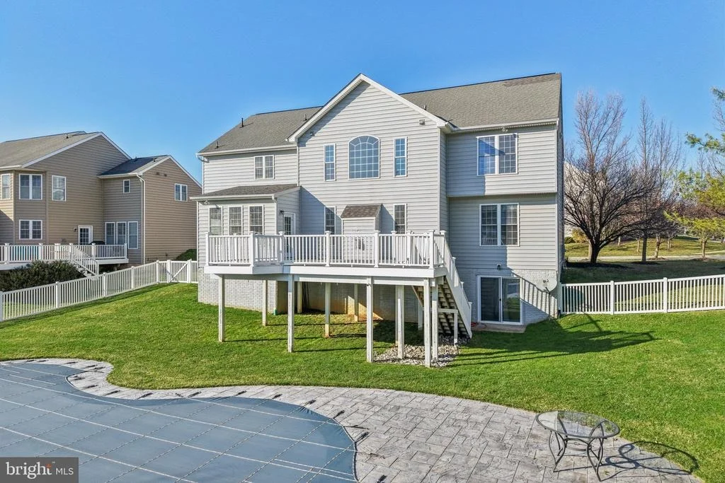 Photo of 1702 FIELDBROOK LANE