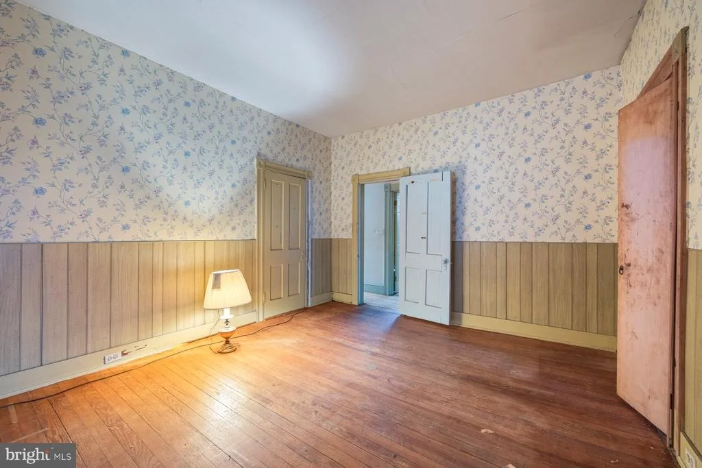 Photo of 307 HARLEM LANE