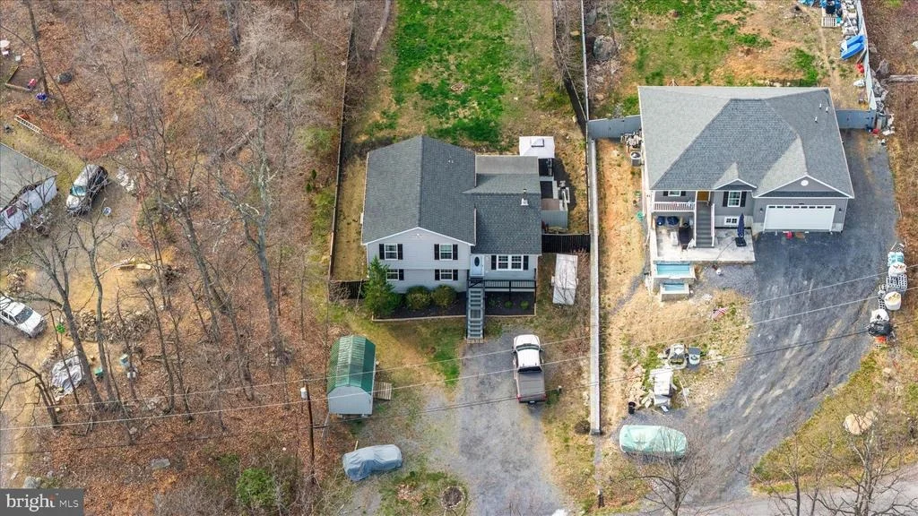 Photo of 109 HURON TRAIL