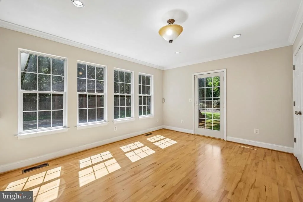 Photo of 683 POWHATAN BEACH ROAD