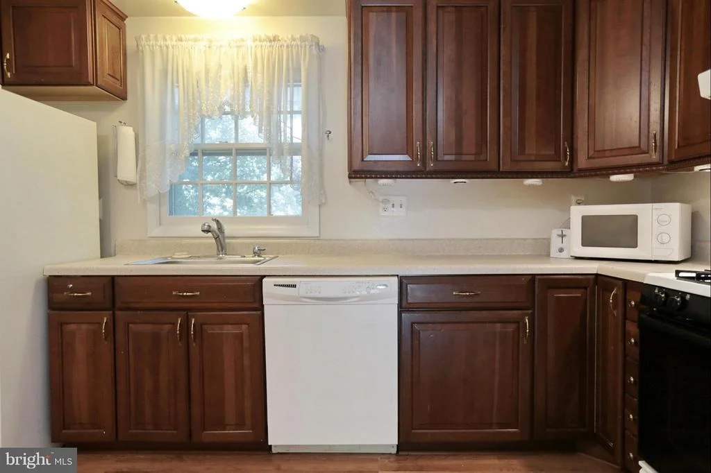 Photo of 2690 PINEWOOD DRIVE