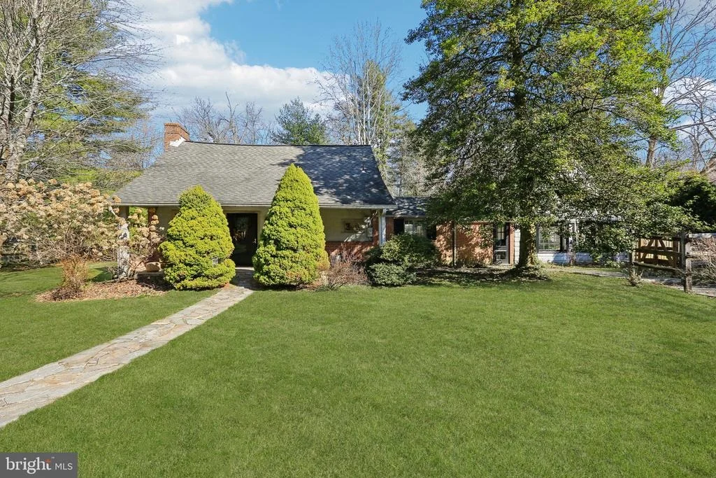 Photo of 1500 WILLOW AVENUE
