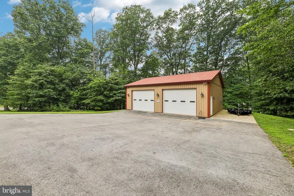 Photo of 3625 HOOPER ROAD