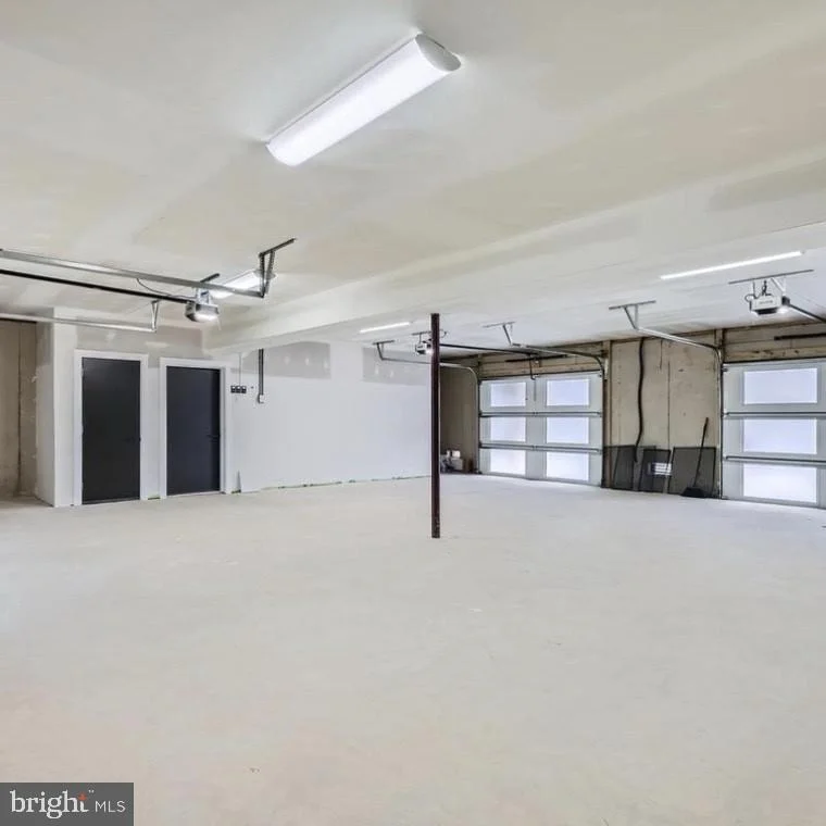 Photo of 6931 RIVER DRIVE ROAD
