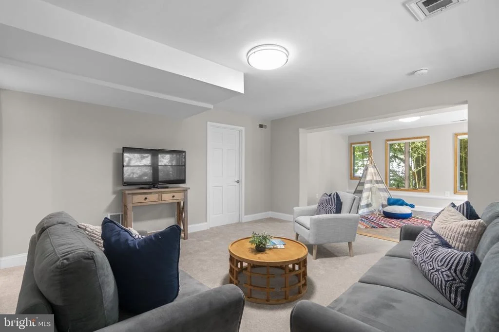 Photo of 25 CASCADE ROAD
