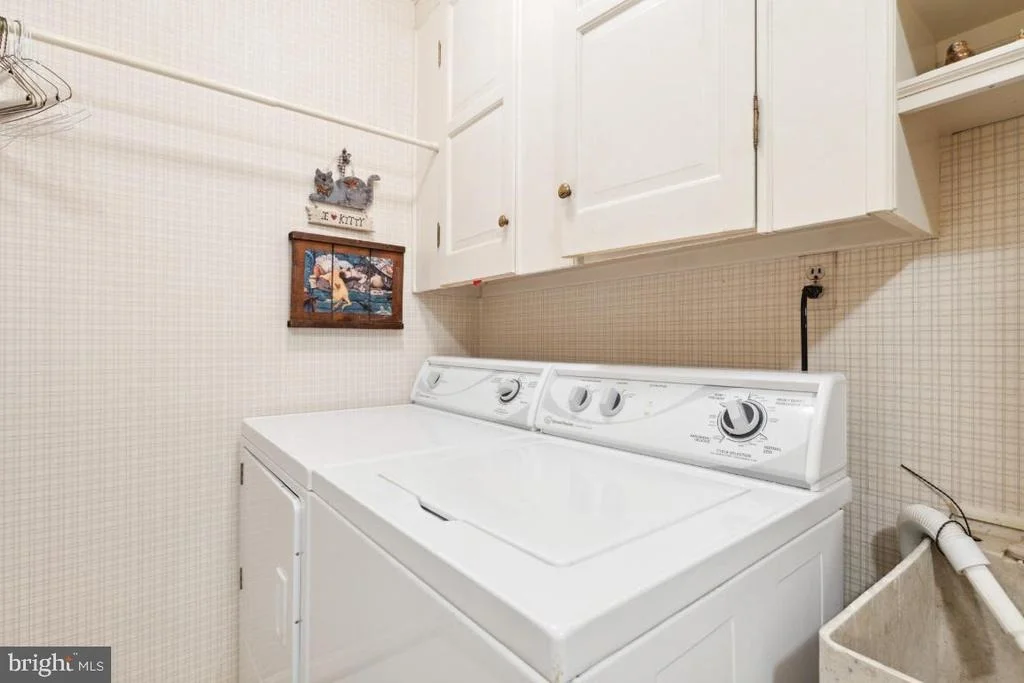 Photo of 6010 NASSAU DRIVE