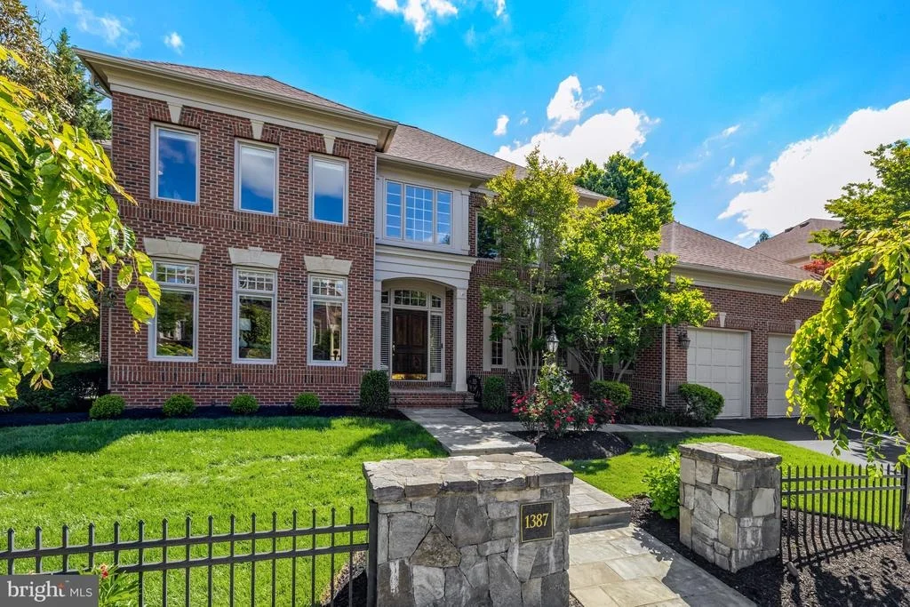 Photo of 1387 CAMERON HEATH DRIVE