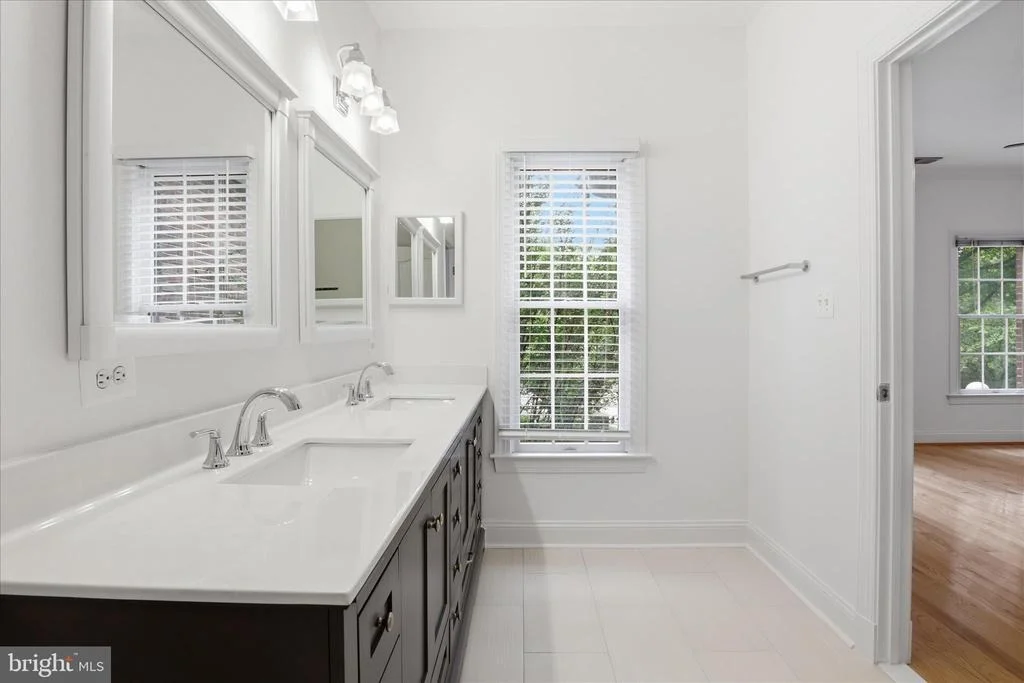 Photo of 1127 MARLENE LANE