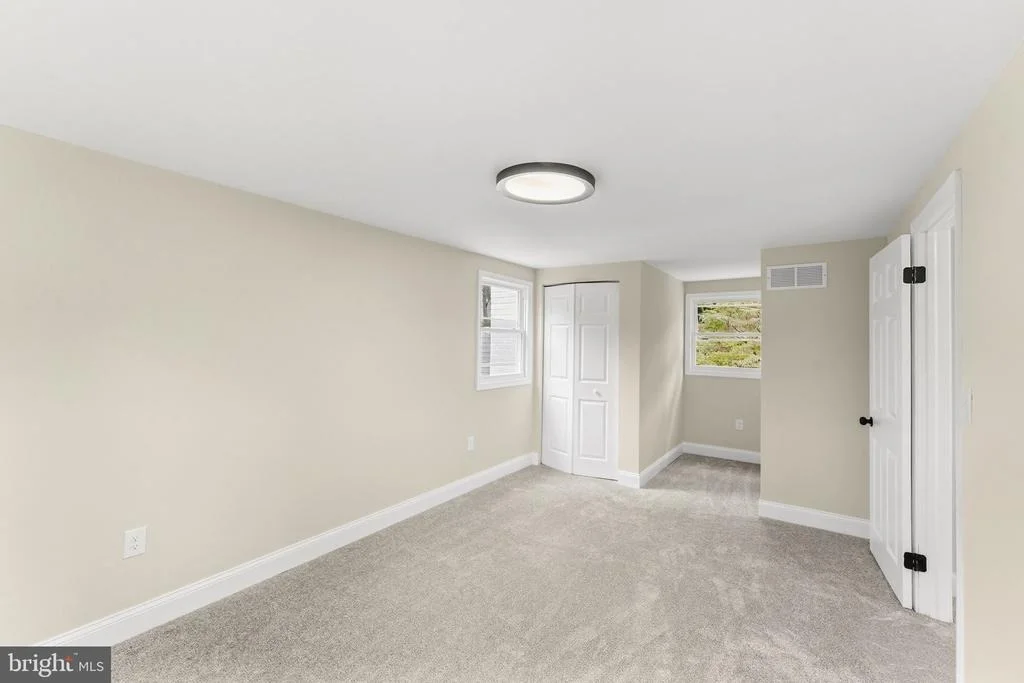 Photo of 201 SINGLETREE COURT