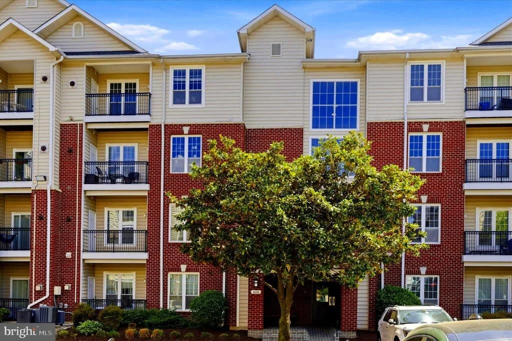 Photo of Unit 1204 at 1601 SPRING GATE DRIVE