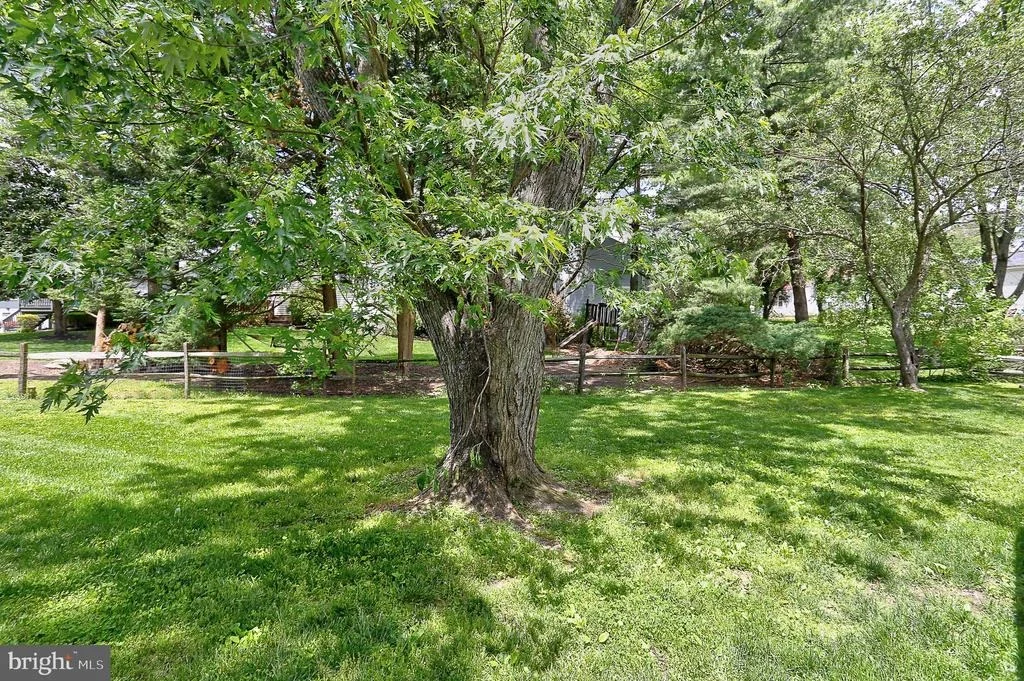 Photo of 6222 GREENBLADE GARTH