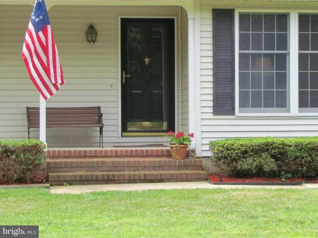 Photo of 471 TROON ROAD