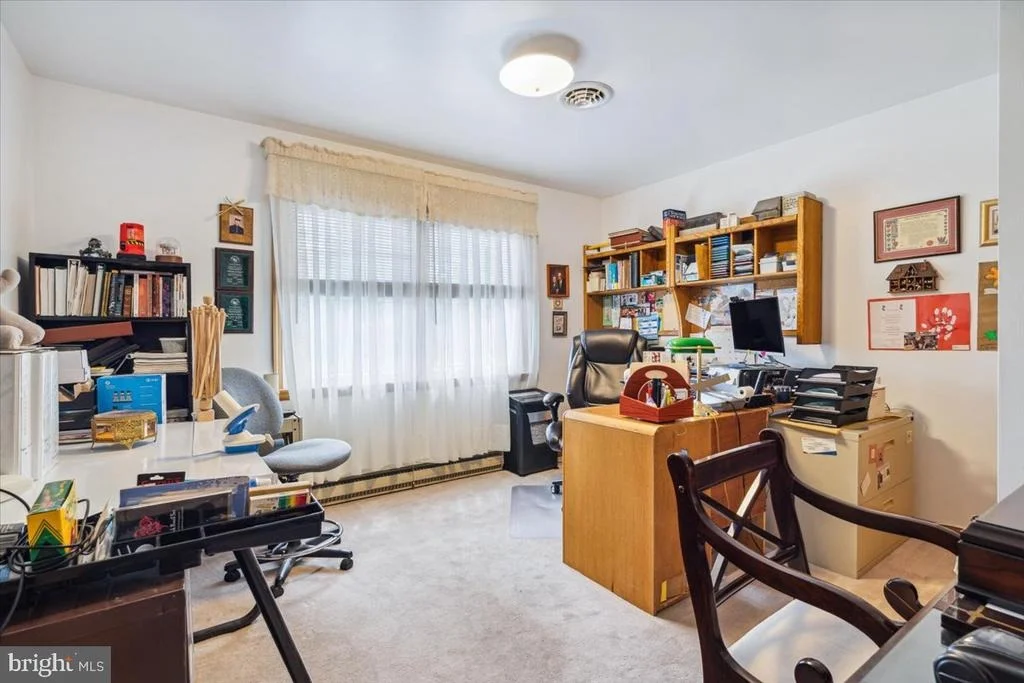 Photo of 6198 VIEWSITE COURT