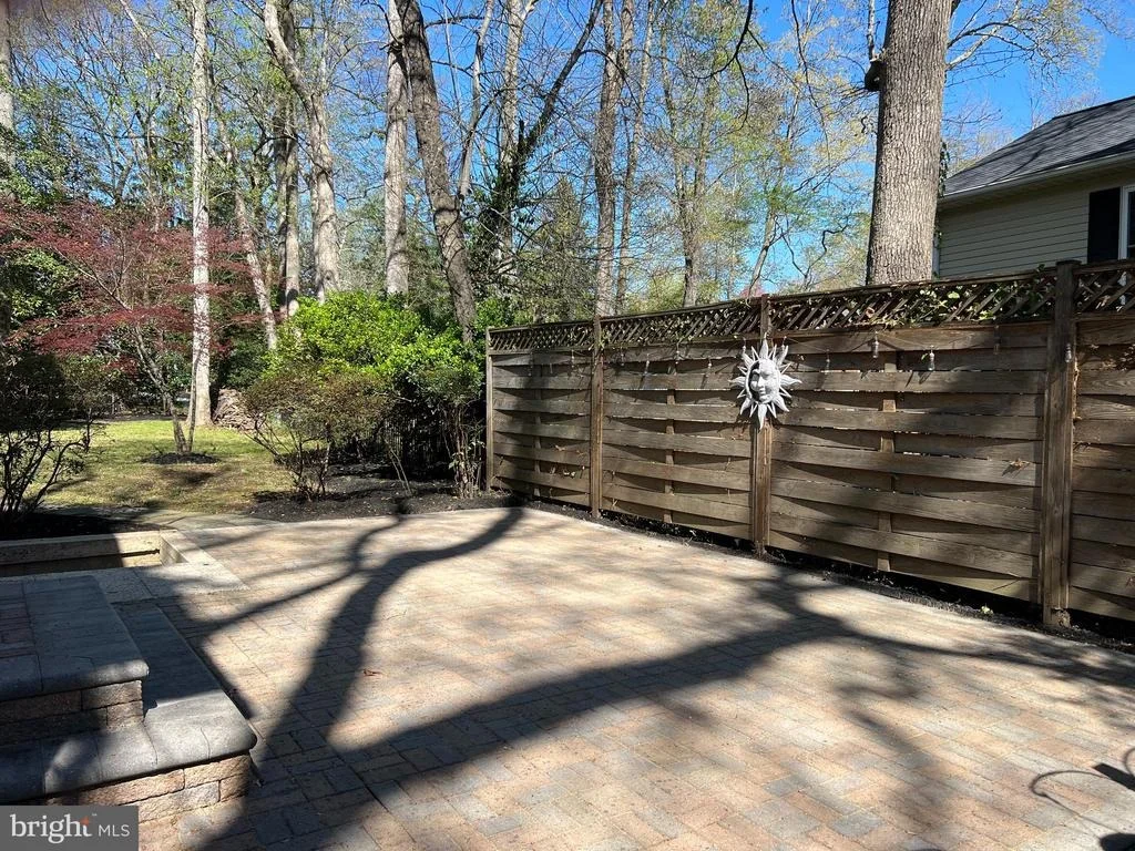Photo of 102 OAK DRIVE