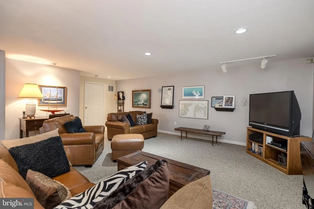 Photo of 7802 LAKELAND VALLEY DRIVE