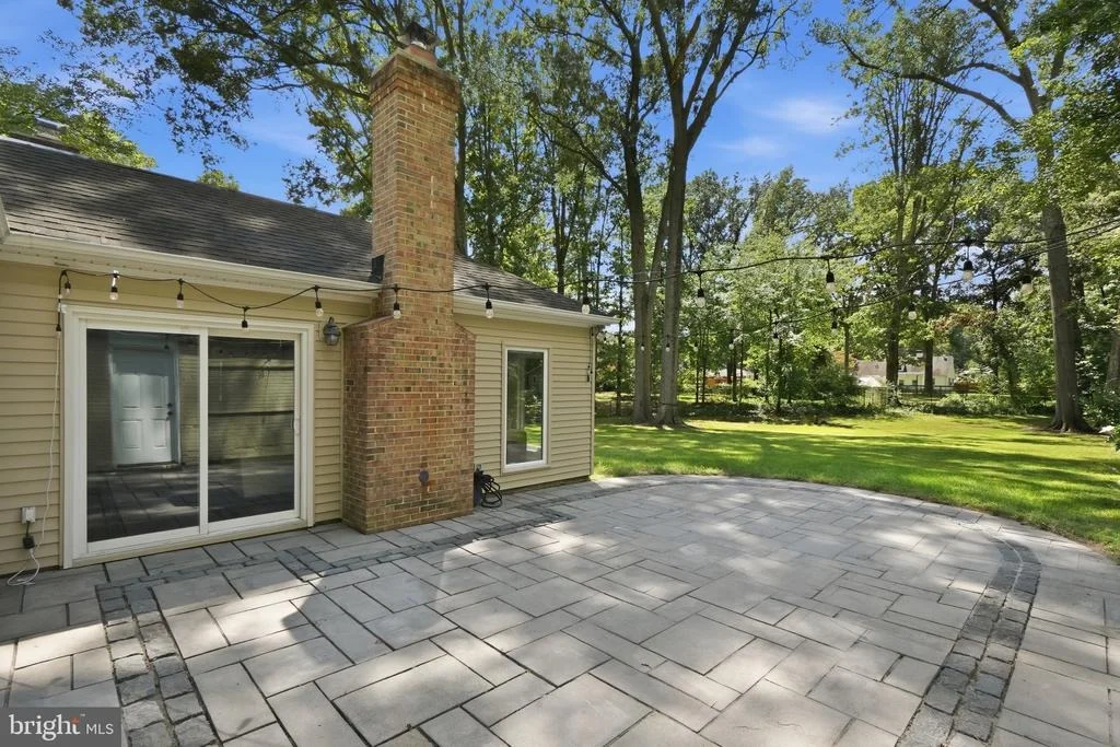 Photo of 7712 FRANCES DRIVE