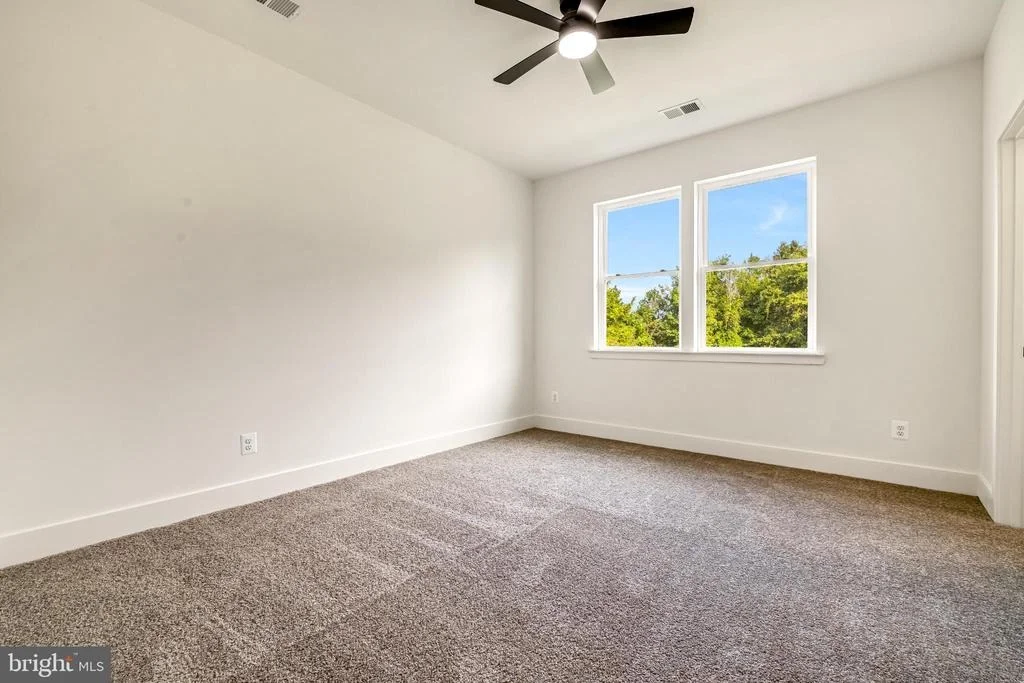 Photo of 1909 MITCHELL DRIVE
