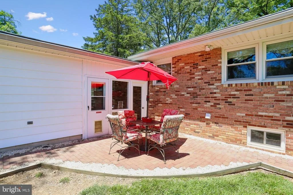 Photo of 9304 GUE ROAD