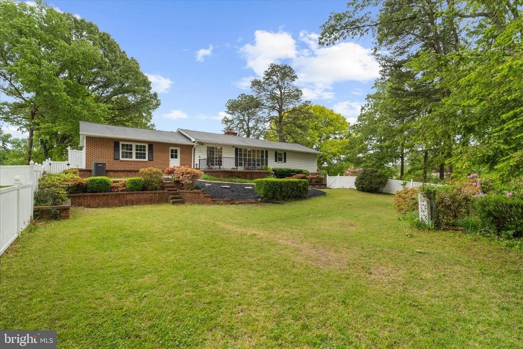 Photo of 748 EVERGREEN ROAD