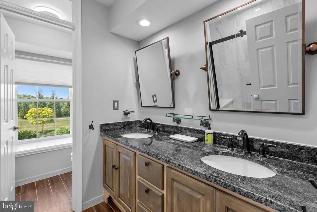 Photo of 21108 GOLF ESTATES DRIVE
