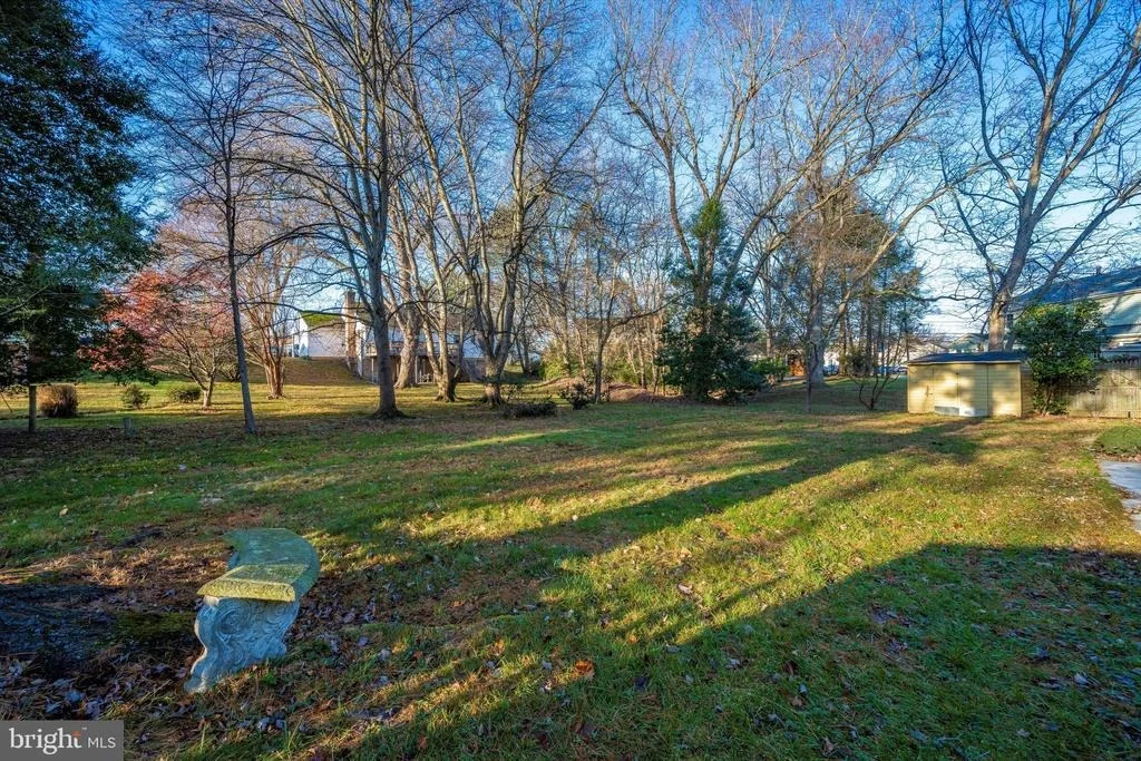 Photo of 13328 LOCKSLEY LANE