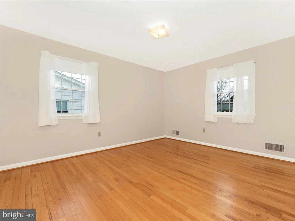 Photo of 1111 YOUNG PLACE