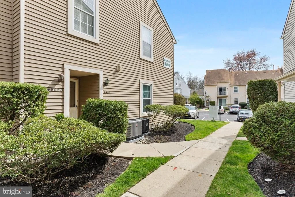 Photo of 4802 ADELAIDE DRIVE